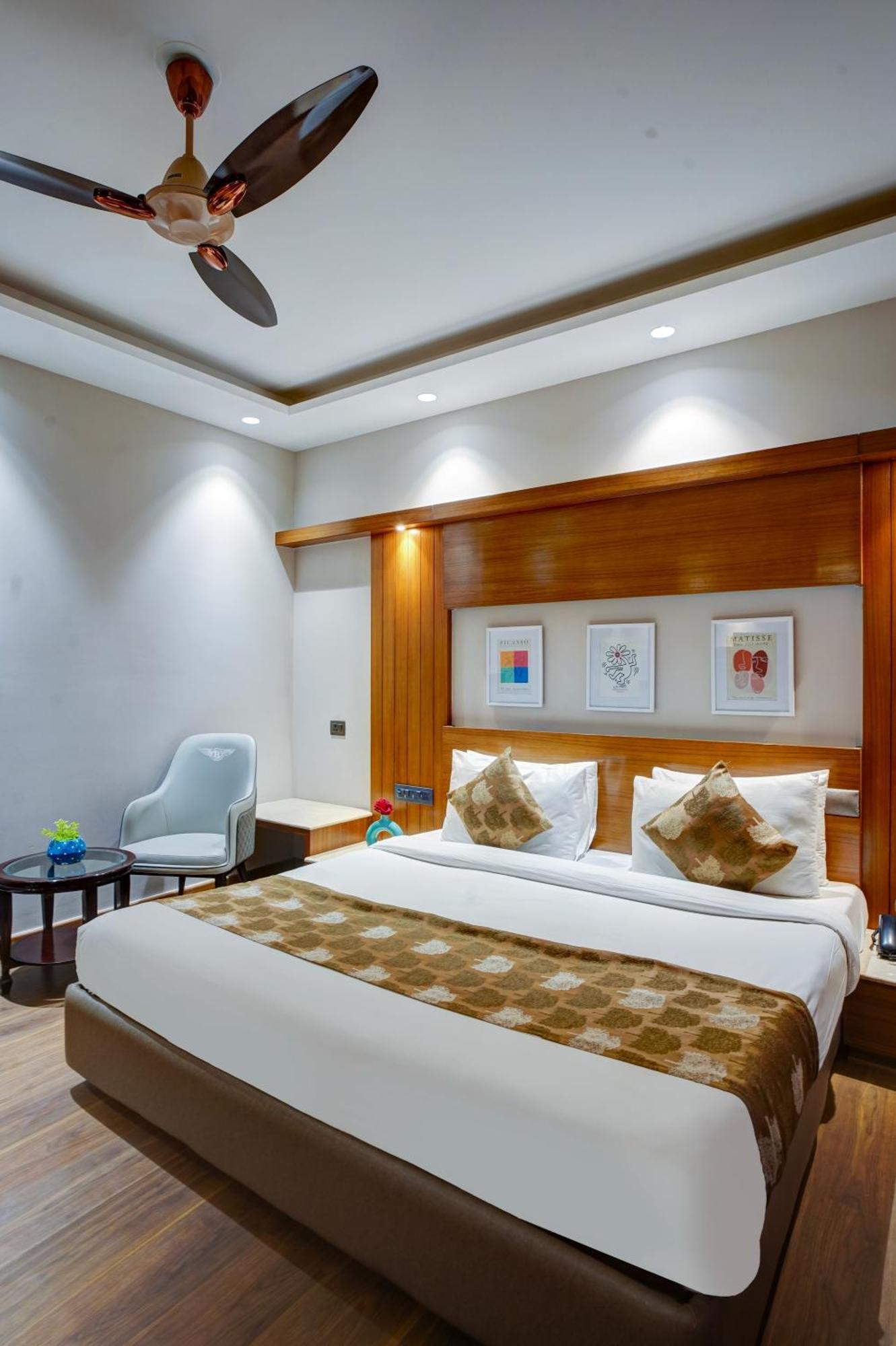 Hotel The Pearl - Newly Renovated In 2024 Nuova Delhi Esterno foto