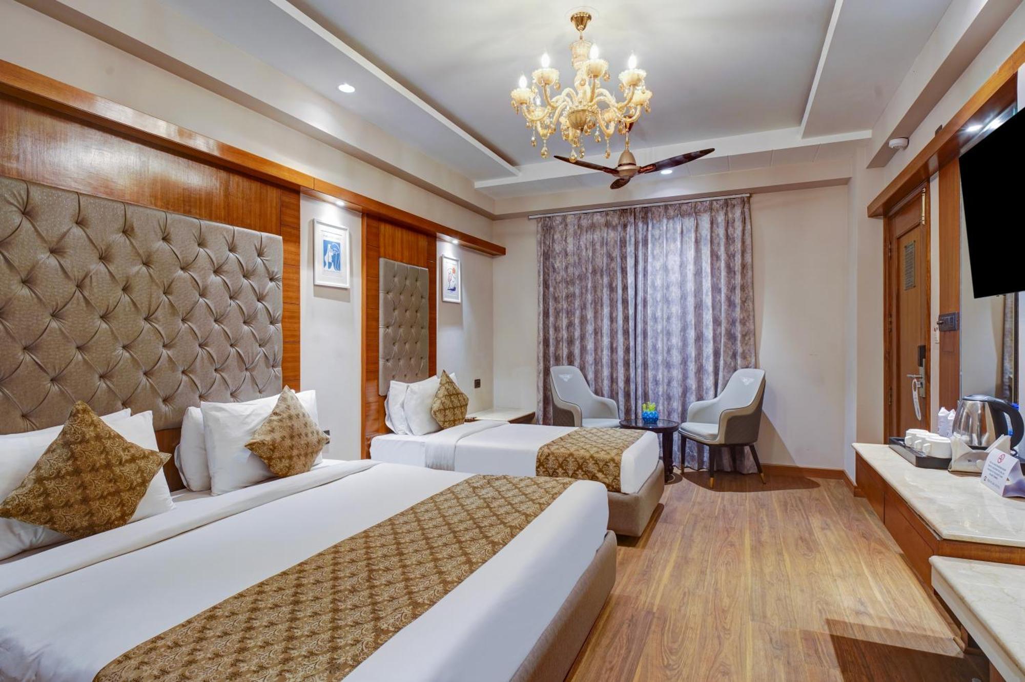 Hotel The Pearl - Newly Renovated In 2024 Nuova Delhi Esterno foto